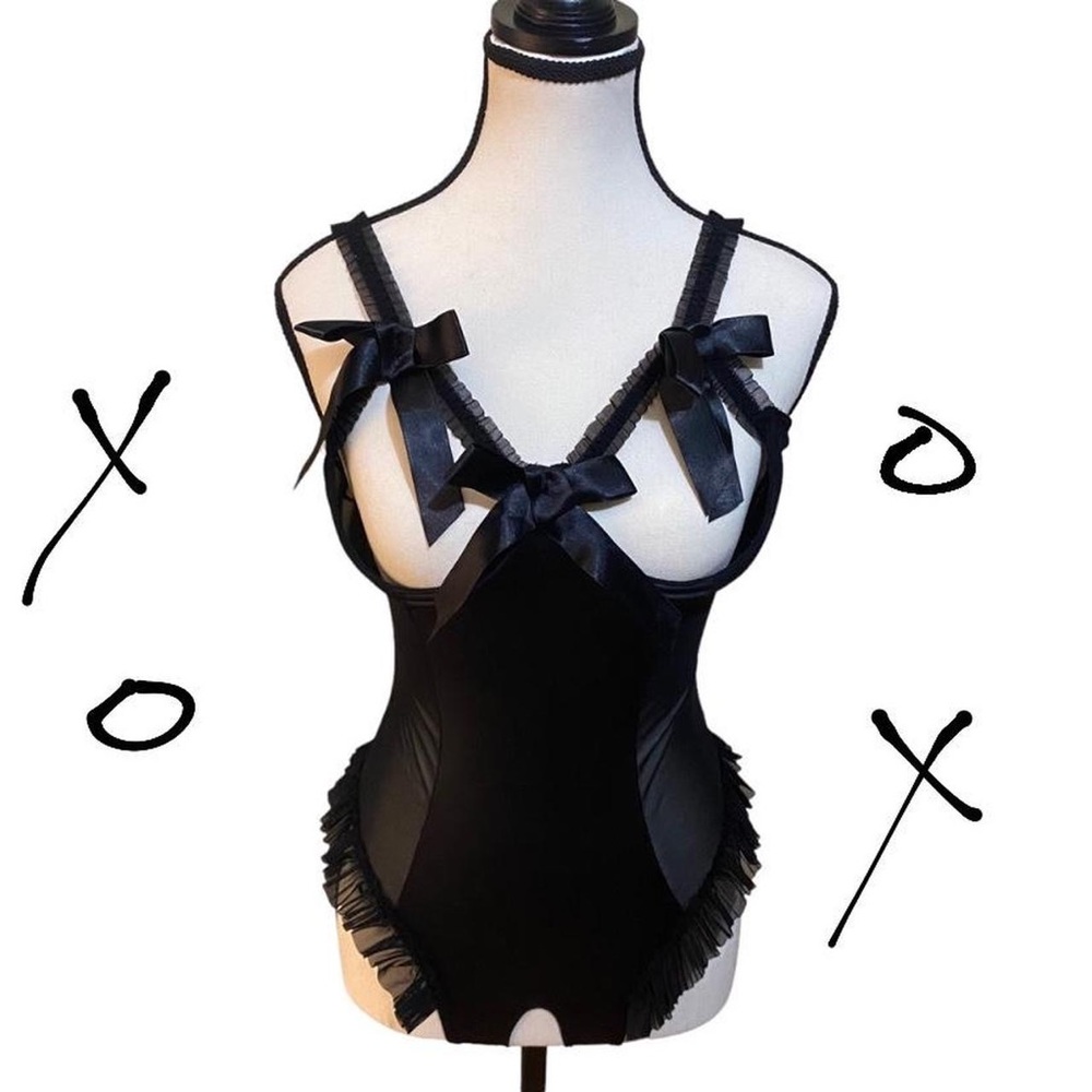 Venus Black Bow Bodysuit ⋆｡‧₊°♱༺𓆩❦︎𓆪༻♱༉‧₊˚.